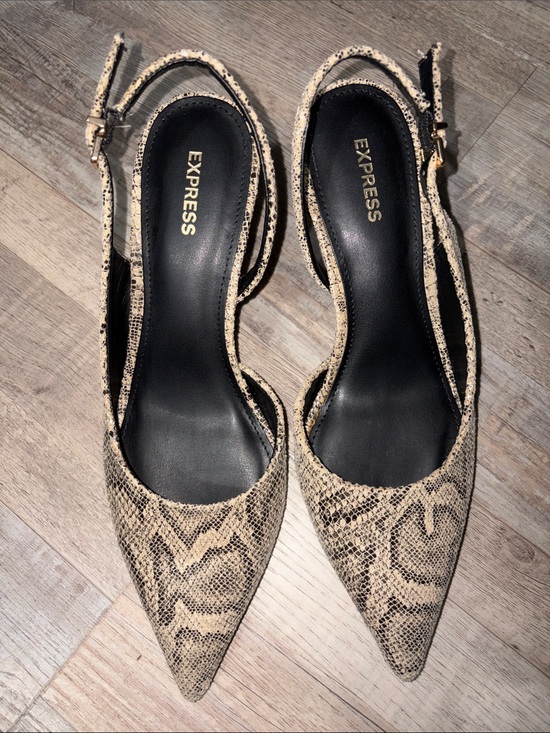 Express Shoes - Express Women's Snake-Print Pointed Slingback Pumps Kitty Heels Size 8